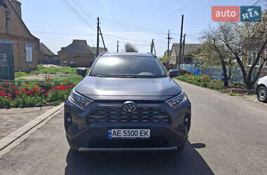 Внедорожник / Кроссовер Toyota RAV4 2023 в Марганце