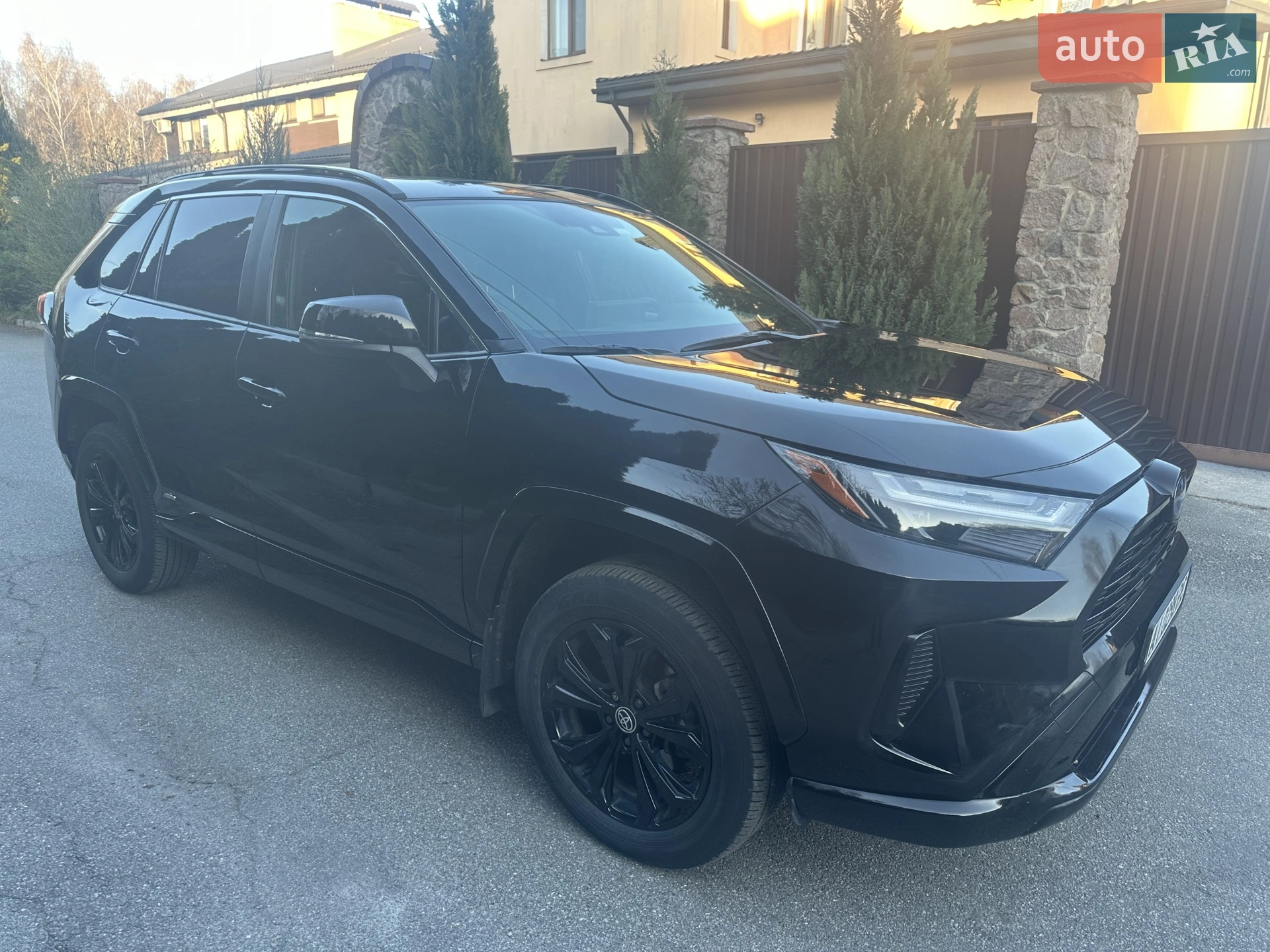 2022 Toyota RAV 4 - мініатюра 16