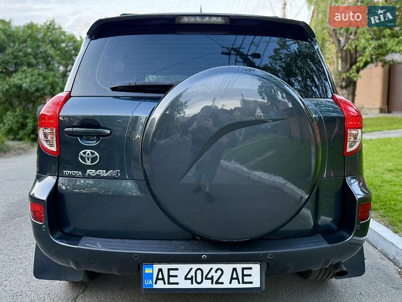 Позашляховик / Кросовер Toyota RAV4 2007 в Дніпрі