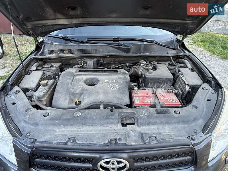 Позашляховик / Кросовер Toyota RAV4 2007 в Дніпрі