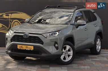 Внедорожник / Кроссовер Toyota RAV4 2019 в Киеве
