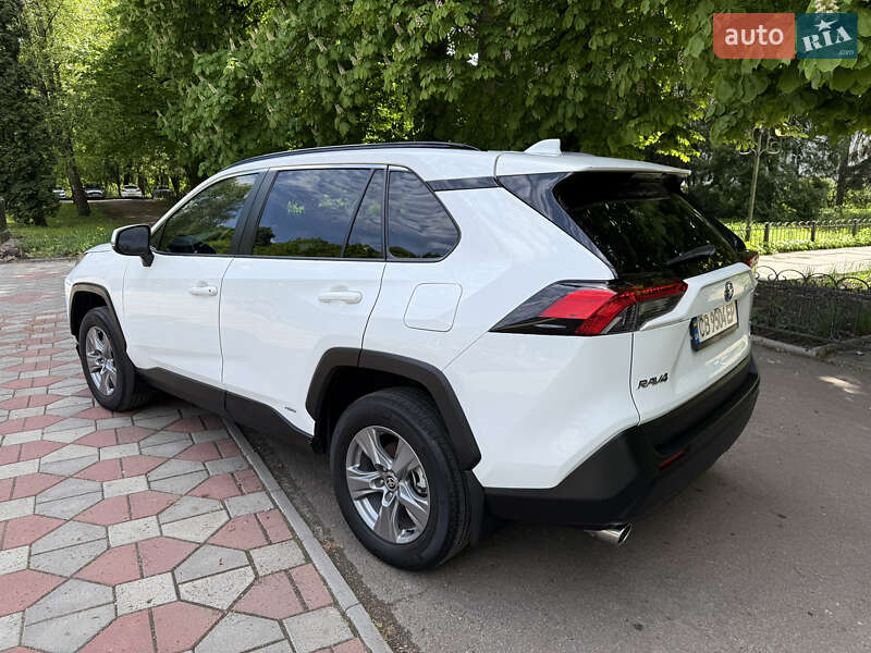 Позашляховик / Кросовер Toyota RAV4 2022 в Києві