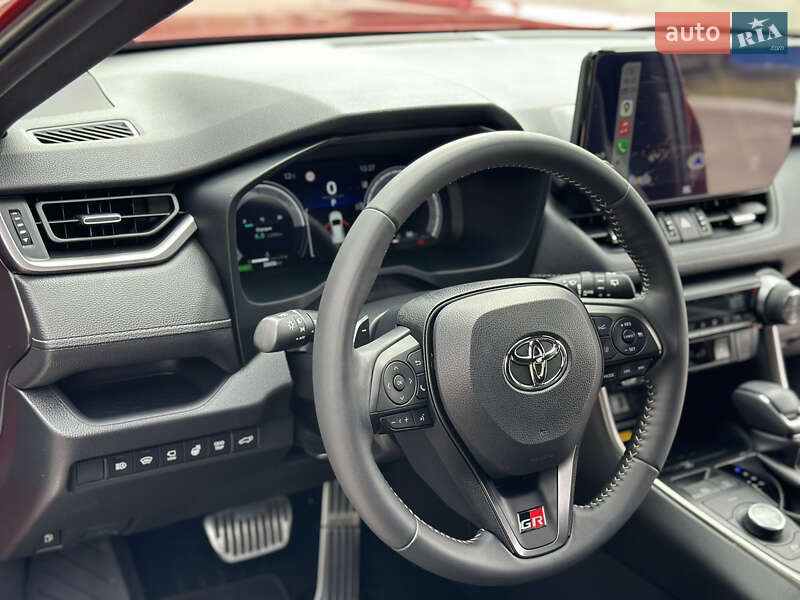 Внедорожник / Кроссовер Toyota RAV4 2024 в Киеве