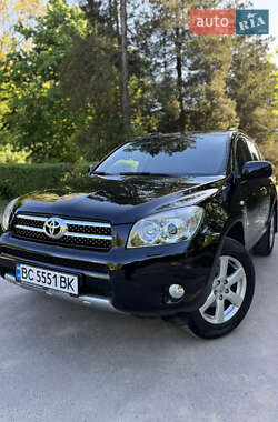 Позашляховик / Кросовер Toyota RAV4 2008 в Львові