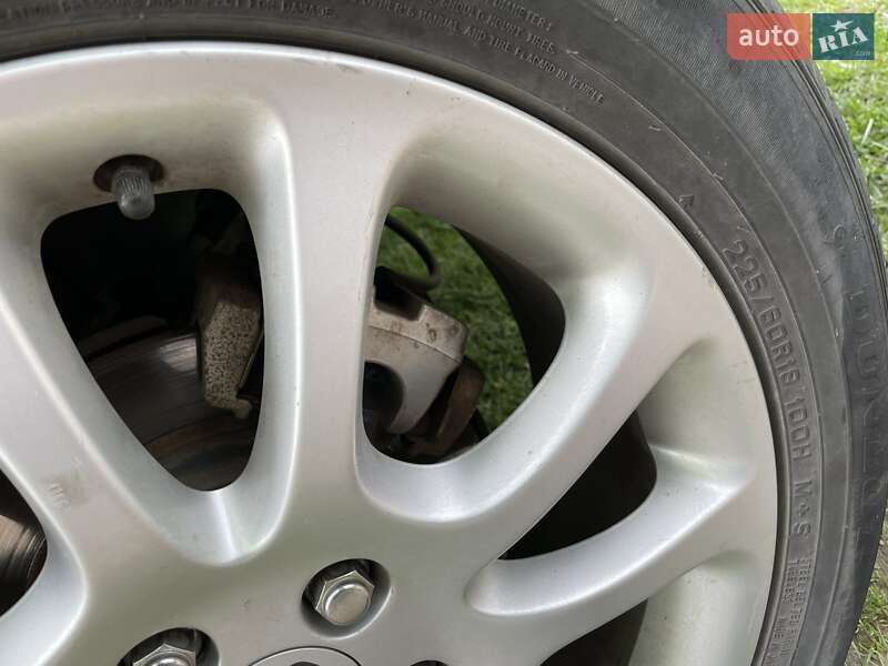 Позашляховик / Кросовер Toyota RAV4 2010 в Вараші