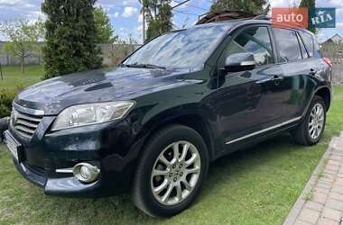Позашляховик / Кросовер Toyota RAV4 2010 в Вараші