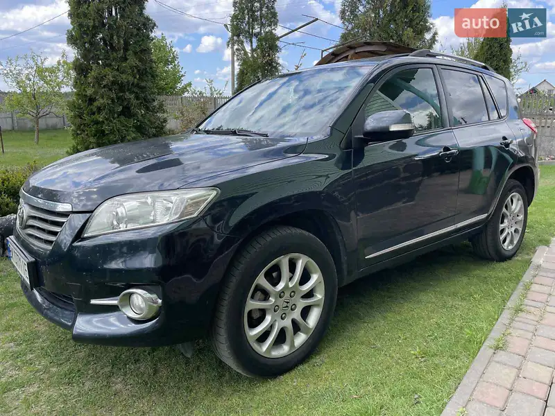 Toyota RAV4 2010