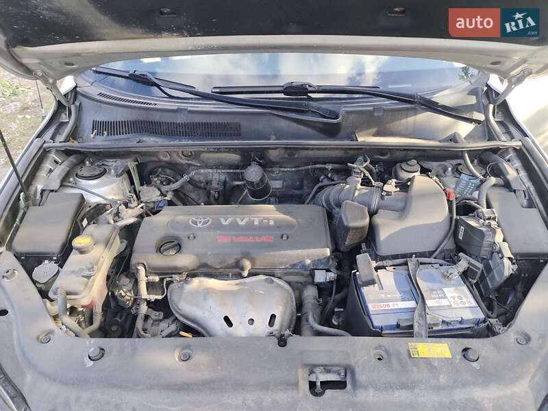 Позашляховик / Кросовер Toyota RAV4 2007 в Пирятині