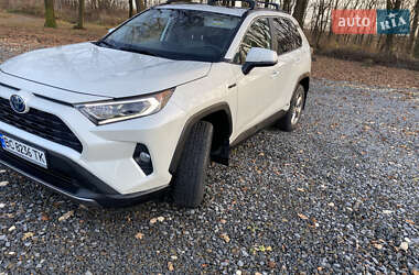 Внедорожник / Кроссовер Toyota RAV4 2021 в Самборе