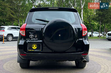 Внедорожник / Кроссовер Toyota RAV4 2007 в 