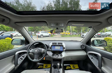 Внедорожник / Кроссовер Toyota RAV4 2007 в 
