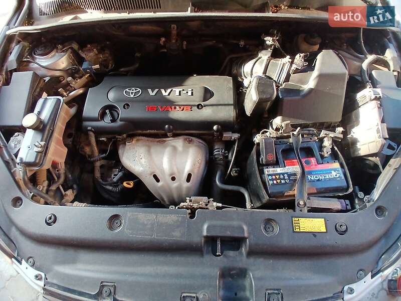 Позашляховик / Кросовер Toyota RAV4 2007 в Ромнах
