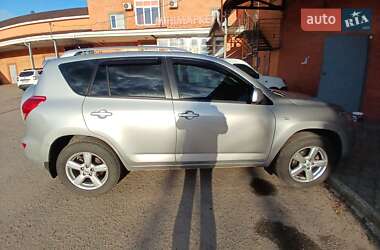 Позашляховик / Кросовер Toyota RAV4 2007 в 