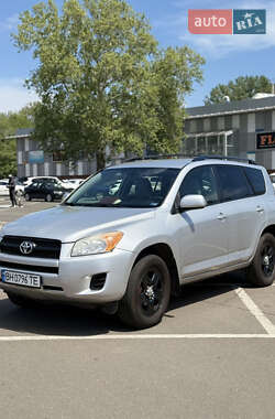 Внедорожник / Кроссовер Toyota RAV4 2011 в 