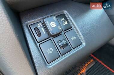 Позашляховик / Кросовер Toyota RAV4 2010 в 