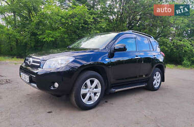 Позашляховик / Кросовер Toyota RAV4 2008 в 