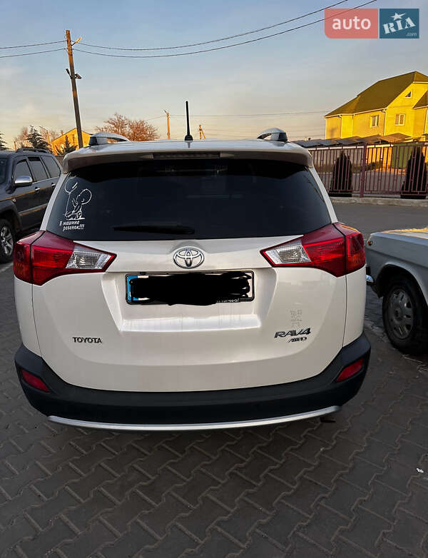 Позашляховик / Кросовер Toyota RAV4 2015 в Одесі