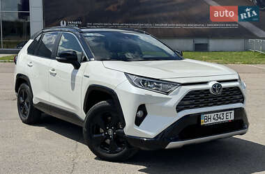 Позашляховик / Кросовер Toyota RAV4 2020 в Одесі