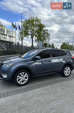 Позашляховик / Кросовер Toyota RAV4 2013 в Києві