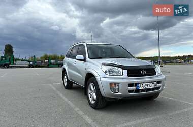 Внедорожник / Кроссовер Toyota RAV4 2003 в 