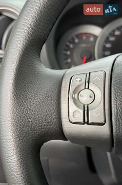 Позашляховик / Кросовер Toyota RAV4 2009 в 