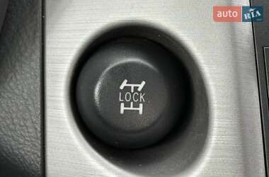 Позашляховик / Кросовер Toyota RAV4 2009 в 