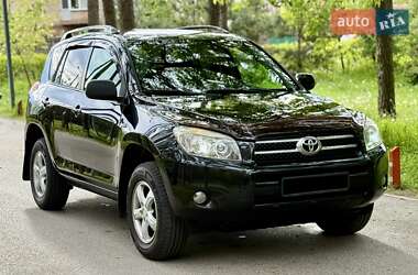 Позашляховик / Кросовер Toyota RAV4 2009 в 