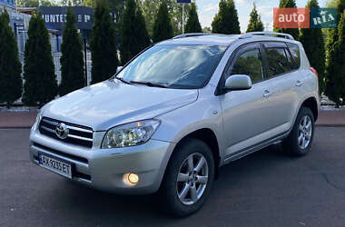 Позашляховик / Кросовер Toyota RAV4 2008 в Києві