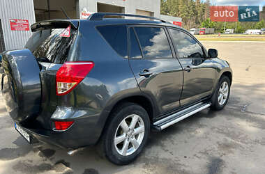 Внедорожник / Кроссовер Toyota RAV4 2008 в 