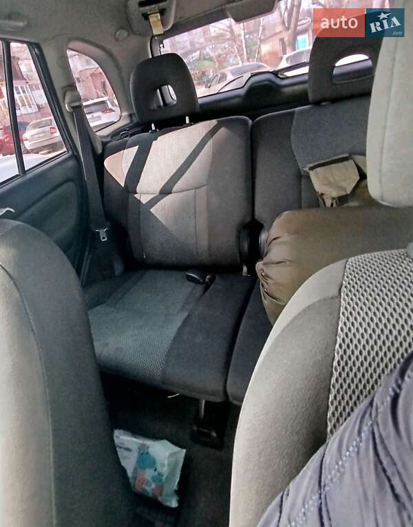 Внедорожник / Кроссовер Toyota RAV4 2003 в Киеве фото 10 Внедорожник / Кроссовер Toyota RAV4 2003 в Киеве