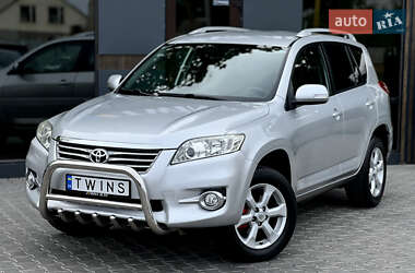 Позашляховик / Кросовер Toyota RAV4 2011 в Одесі