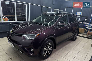 Позашляховик / Кросовер Toyota RAV4 2017 в Одесі