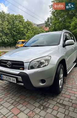 Позашляховик / Кросовер Toyota RAV4 2006 в 