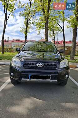 Внедорожник / Кроссовер Toyota RAV4 2007 в Киеве