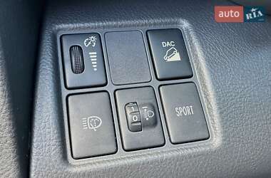 Внедорожник / Кроссовер Toyota RAV4 2011 в 