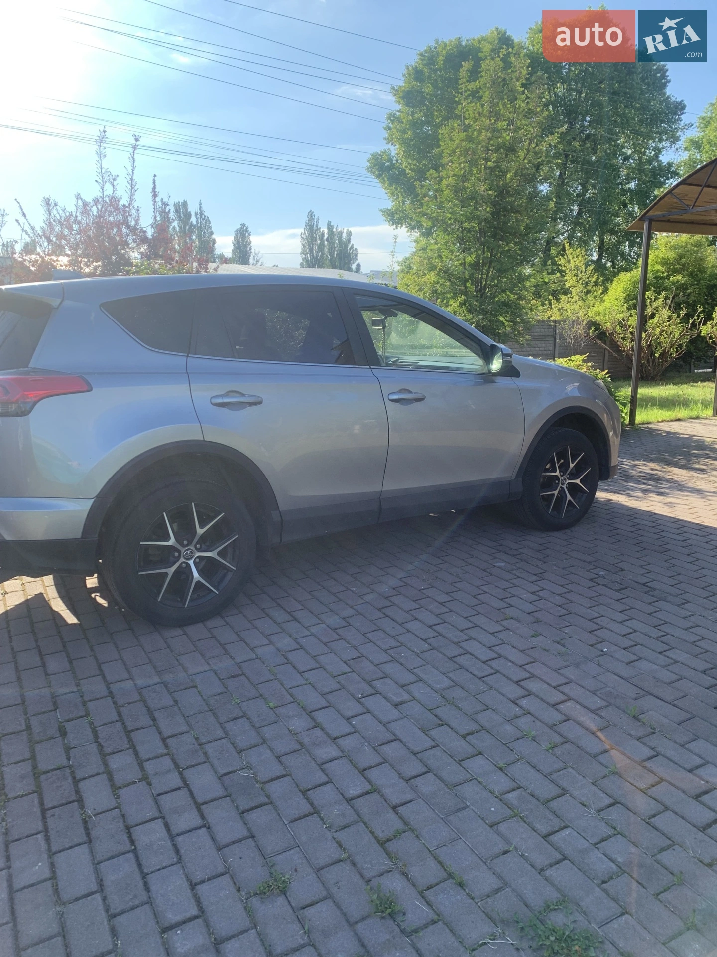 2016 Toyota RAV 4 - фото 1