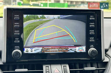 Внедорожник / Кроссовер Toyota RAV4 2021 в Киеве