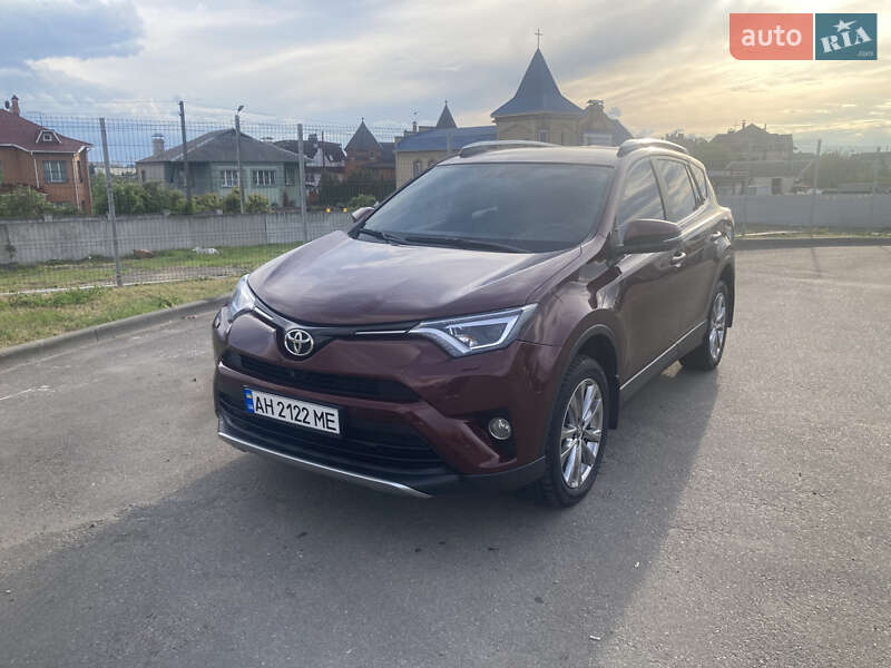 Toyota RAV4 2016