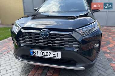 Позашляховик / Кросовер Toyota RAV4 2020 в Кобеляках