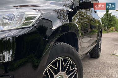 Внедорожник / Кроссовер Toyota RAV4 2011 в 