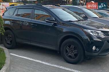 Внедорожник / Кроссовер Toyota RAV4 2014 в Киеве