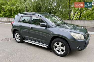 Внедорожник / Кроссовер Toyota RAV4 2008 в Киеве