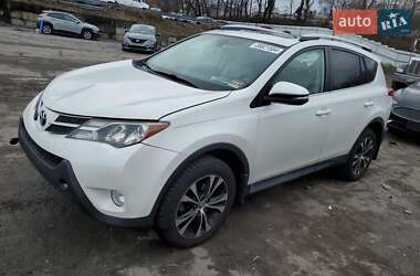 Toyota RAV4 2015
