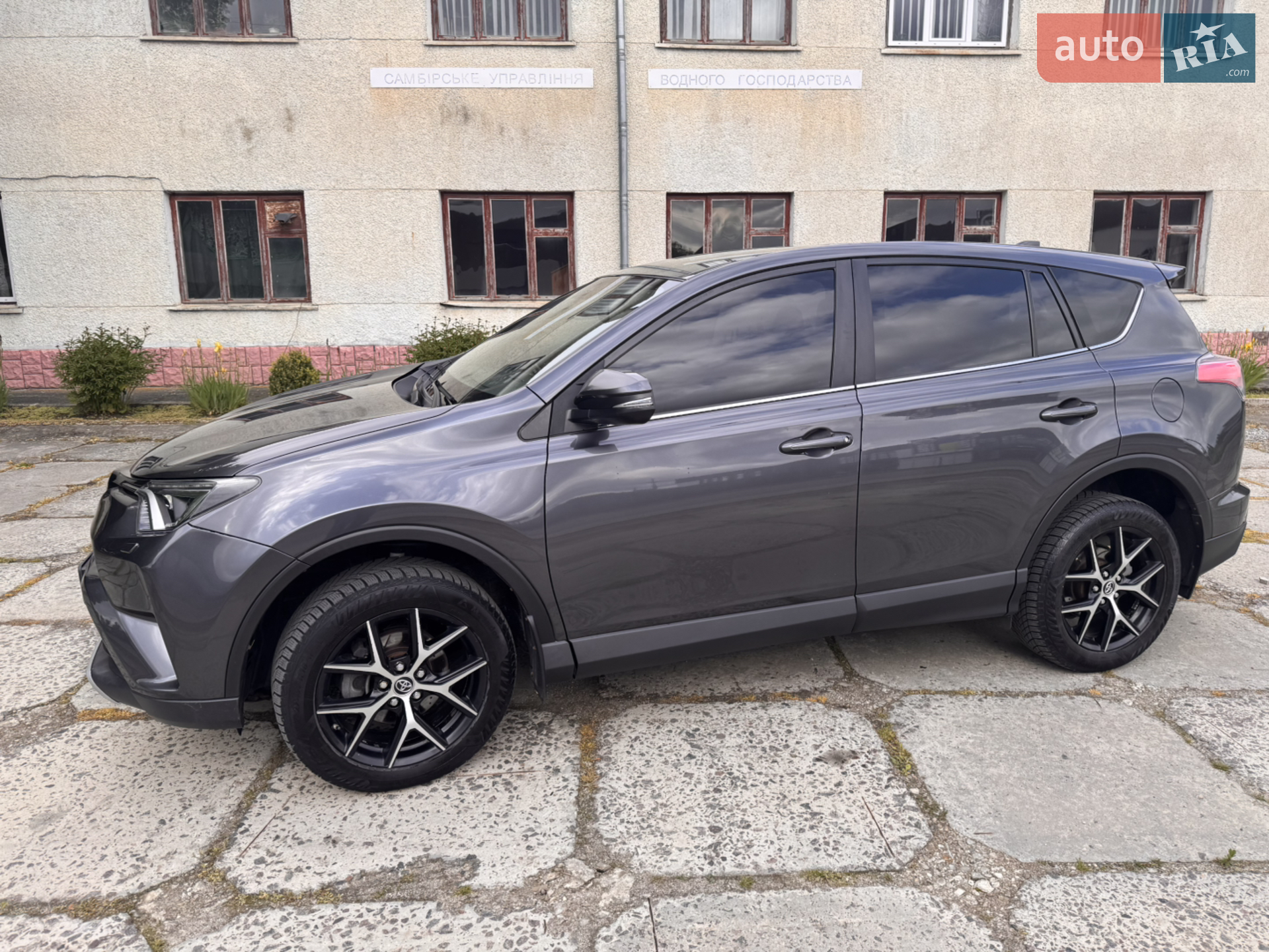 2016 Toyota RAV 4 - мініатюра 2