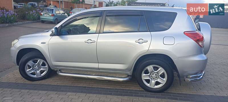 Внедорожник / Кроссовер Toyota RAV4 2006 в Одессе