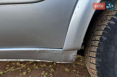 Внедорожник / Кроссовер Toyota RAV4 2003 в 
