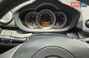 Внедорожник / Кроссовер Toyota RAV4 2008 в 