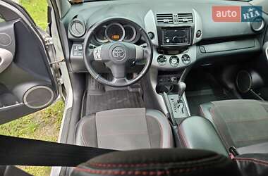Внедорожник / Кроссовер Toyota RAV4 2008 в 
