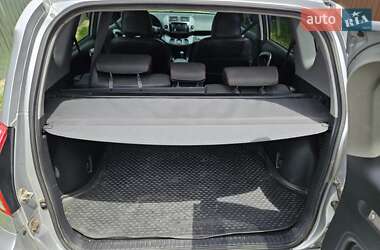 Внедорожник / Кроссовер Toyota RAV4 2008 в 