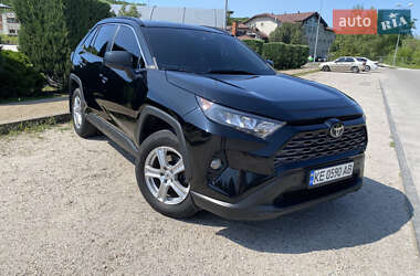 Внедорожник / Кроссовер Toyota RAV4 2020 в Днепре